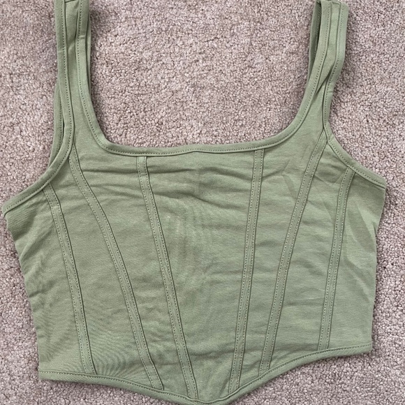 SHEIN MOD Solid Asymmetrical Hem GreenTank Top size XS - Picture 2 of 4